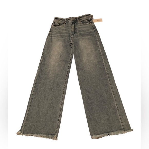 Blank NYC The Franklin Wide Leg Jeans. Size 8/29. - Picture 2 of 13